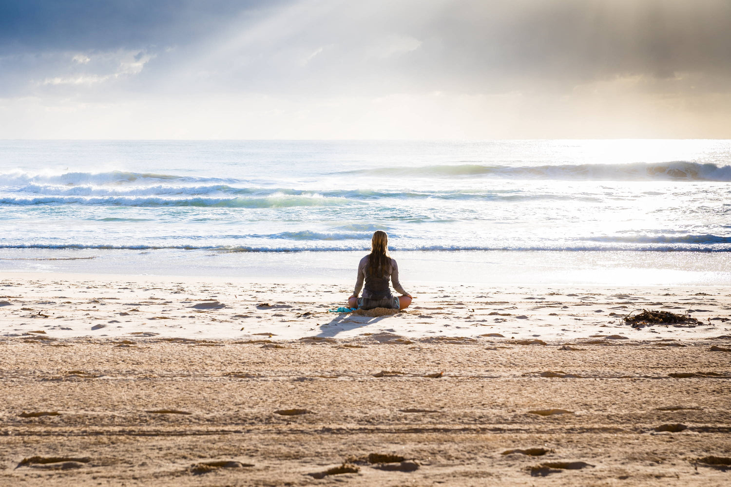 Develop Healthy Habits While You Grow Your Hair